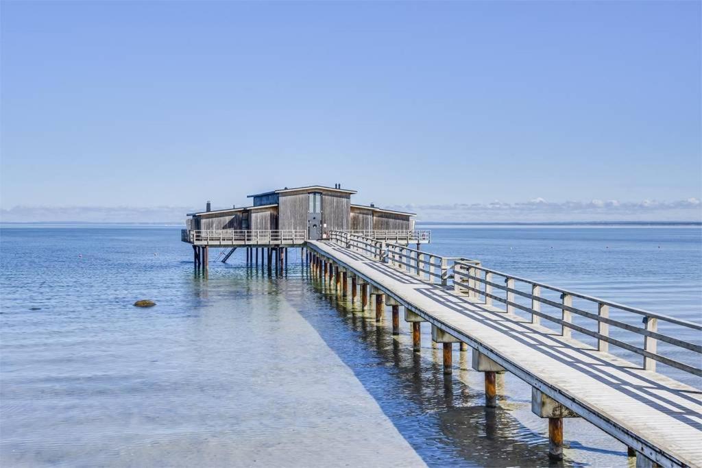 Strandnaera Uthyrning I Bastad Aparthotel Exterior photo